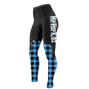 Prix de gros Leggings de yoga taille haute élastique extensible respirant prêt pour l'entraînement Motif solide longueur au genou Fabriqué au Pakistan - Product Image 6