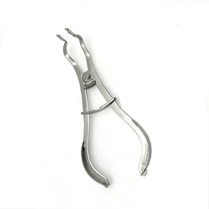 Pinza de Dique Dental Quirúrgica de Alta Precisión, Reutilizable, Personalizable, Manual, Grado A+, Certificación CE, Acero Inoxidable Clase I 1 - Product Image 1