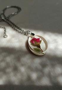 Chrysanthemum Floral Handmade Modern Durable Rectangle Buffalo Bone Fashion <b>Necklaces</b> Women Pressed Flowers Pendant Jewelry - Product Image 2