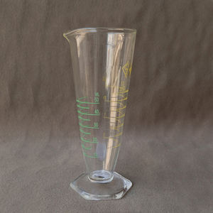 Cylindre gradué en verre borosilicate écologique fabriqué en Inde, volume de 10 ml, double échelle, base lourde, outil de laboratoire scientifique précis - Product Image 4