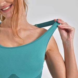 Ensemble de yoga personnalisé pour femmes Gym Workout 2 pièces Fitness Wear pas cher prix Sportswear fabriqué au Pakistan fournisseur en gros 2025 - Product Image 5