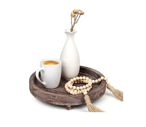 Plateau de service en bois à double poignée avec structure solide et ton chaud conçu pour la cuisine ou le comptoir - Product Image 2