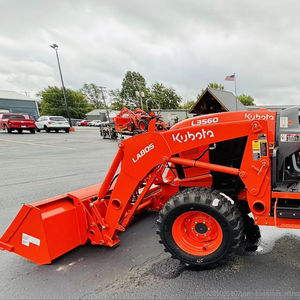 Tractores Compactos KUBOTA LX3310HSD en Venta - Product Image 1
