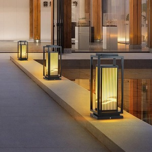 Luces de Jardín con Diseño de Luna Creciente, LED Blanco Cálido, Temperatura de Color RGB, Cuerpo de Aluminio y Acero Inoxidable, IP68, Alimentación CA/CC - Product Image 1