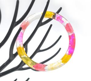 Pulseras de resina epoxi más vendidas con flores incrustadas, hojas, purpurina y lámina, mujeres personalizables de moda - Product Image 2