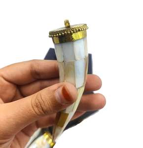 HF Crafts Hecho a mano Calidad Premium Colgante de nácar Collares finos de moda - Product Image 5