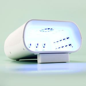 Vente en gros de 42 perles <span class=keywords><strong>LED</strong></span> portables <span class=keywords><strong>sans</strong></span> <span class=keywords><strong>fil</strong></span>, <span class=keywords><strong>lampe</strong></span> de polymérisation en gel, forte <span class=keywords><strong>lampe</strong></span> <span class=keywords><strong>à</strong></span> ongles <span class=keywords><strong>LED</strong></span> UV rechargeable de 108W avec ventilateur de refroidissement - Product Image 4