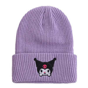Chapeau d'hiver Hello Kitty personnalisable avec pompon en fausse fourrure, respirant, en mohair, taille unique - Avec image de dessin animé et logo personnalisé - Product Image 3