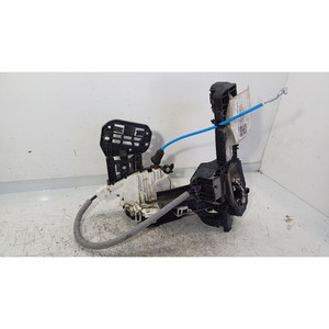 Cerradura Delantera Izquierda MERCEDES GLA A1667200135 Serie 607951 (13>) - Product Image 1