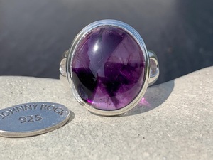 แหวนเงินแท้แฮนด์เมดสีเงิน925สำหรับผู้หญิงพลอยอเมทิสต์ทรงวงรีตัดตรงแหล่งสำหรับงานแต่งงานหรือสวมใส่ทุกวัน - Product Image 1