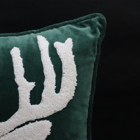 Housse de coussin de Noël moderne personnalisée de haute qualité, design brodé en velours vert promotionnel, décoration intérieure écologique