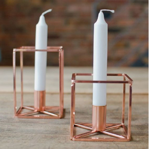 Bougeoir en métal fini or rose Ventes d'usine disponibles Bougeoirs faits à la main Bougeoir de créateur moderne et attrayant - Product Image 1