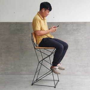 <b>Adjustable</b> Industrial High <b>Bar</b> <b>Stool</b> with Wooden Seat and Iron Frame for Farmhouse and Kitchen Use - Product Image 6
