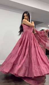 Meilleure combinaison de couleurs Anarkali Kurti costume longue robe haut en mousseline de soie matériel Readymade tenue de mariage Gujarat fabricant - Product Image 6