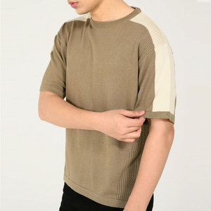 เสื้อยืดโอเวอร์ไซส์พรีเมียมสำหรับผู้ชาย ผ้าฝ้ายหนา ทรงบ็อกซี่ สตรีทแวร์ รับผลิตแบบ OEM ODM ขายส่ง - Product Image 4