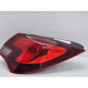 FEU ARRIÈRE DROIT DX OPEL Astra J GTC 13281266 B16DTL (11>15) - Product Image 3