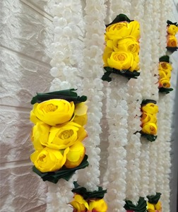 Guirlande de fleurs artificielles Mogra et Ranunculus pour mariage indien Nikah Mehndi Pooja Home Decor Mandap Stage Backdrop - Product Image 3