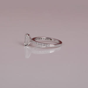 Bague de fiançailles en plaqué or massif 14Kt, certifiée IGI, luxueuse et tendance, en diamant de laboratoire taillé en émeraude, bague cadeau pour femme - Product Image 4