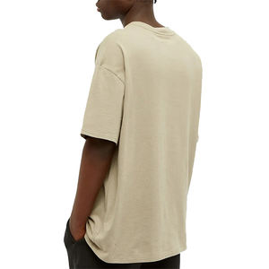 T-shirt en coton de haute qualité à épaules tombantes personnalisé en gros Streetwear surdimensionné t-shirts pour hommes vierges surdimensionnés à manches courtes col rond - Product Image 3