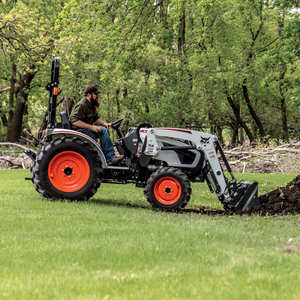 Vente chaude en gros usine meilleure qualité 2025 tracteurs compacts Bobcat CT2535 tracteur utilitaire maintenant disponible - Product Image 5