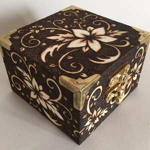 Boîte à épices de table en bois naturel de qualité supérieure imprimée à la main avec compartiments séparés pour épices et - Product Image 1