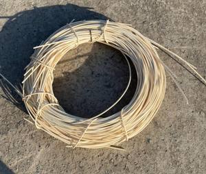 Rouleaux de noyau en rotin souple et flexible pour la fabrication de meubles tissés et de produits d'intérieur de style rustique - Product Image 3