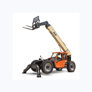 Used 2013 8042 telehandler well maintained telescopic handler for moving materials on farms and construction - Product Image 4