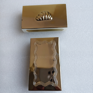 Boîtes d'allumettes de sécurité en laiton faites à la main de qualité supérieure, finition argentée plaquée or, design moderne, approvisionnement direct en usine, logo personnalisé - Product Image 6