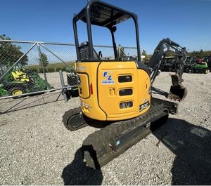 รถขุดขนาดเล็ก John Deere รุ่น 30G คุณภาพสูง สภาพใหม่/มือสอง (น้ำหนักสูงสุด 12,000 ปอนด์ หรือ 2500 กิโลกรัม) พร้อมเครื่องยนต์และลูกปืนสำหรับขาย - Product Image 4
