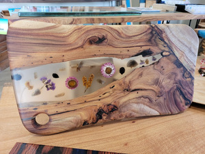 Planche à découper personnalisée en bois massif cuisine multifonction résine viande en vrac décongélation bloc à découper gravé avec poignée - Product Image 5