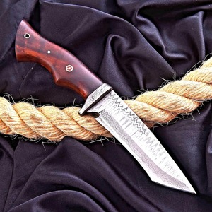 Damascus Hunting Knife Custom Hand Made Hand <b>Forged</b> Damascus Steel Blade OEM Support Fixed Blade Camping Knife Industrial Grade - Product Image 4