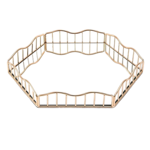 Plateau de service en métal personnalisable avec plats et assiettes à motifs feuillus pour la maison et le restaurant Ustensile de service à usage régulier - Product Image 2