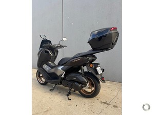 NOUVEAU 2025 Y a m a h a s NMAX 155 ABS (GPD155A) 155cc, 4 temps, refroidi par liquide, 4 soupapes, Blue Core, 1-cyl - Product Image 4