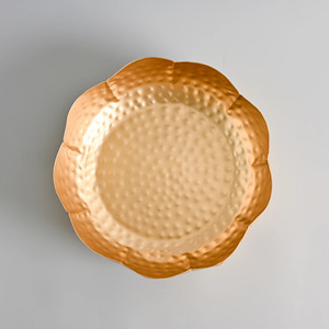 Cuenco Urli metálico para mezcla contemporánea y tradicional Cuenco Urli de latón exquisito para meditación y relajación - Product Image 2