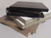 Vente en gros d'aggloméré/panneau de particules-Flakeboard/ Osb Chip Board à vendre-plaque de densité panneau de fibres de bois pour meubles