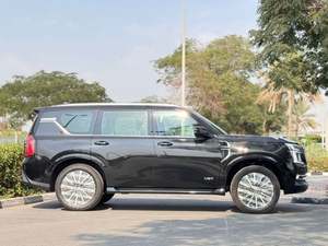 Nouveau Nissan Patrol LE Platinum SUV 2026 du Japon, Moteur Essence 3L Turbo, Transmission Automatique, Conduite à Gauche, Noir, V6T, 7 Places, 420 CV - Product Image 4