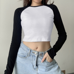 Camisetas Básicas de Otoño y Primavera para Mujer al por Mayor, Diseño Ajustado, Manga Larga, Sexy, Mangas con Contraste de Color, Camisetas Cortas para Mujer - Product Image 1