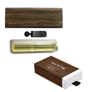 Diffuseur de parfum de luxe personnalisé pour voiture, en bois, avec clip désodorisant longue durée pour grille d'aération, idéal pour la maison - Product Image 1