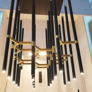 Lustre LED d'intérieur de luxe moderne Nouveau design Pièce décorative artistique de style nordique pour hôtels - Product Image 4