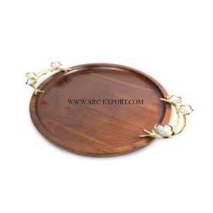 Dernière conception de décoration de table en bois de bambou faite à la main plateaux de serveur de nourriture avec poignées en aluminium en forme de fleur pour la cuisine - Product Image 1