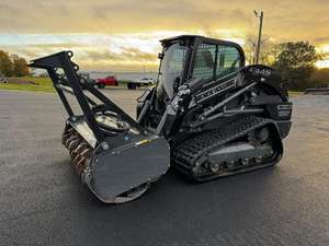 Livraison gratuite New-Hollands C345 édition minuit chargeuse compacte avec accessoire de broyeur forestier chargeur sur chenilles approuvé CE EPA - Product Image 3