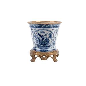 ถังขยะเหล็กพิมพ์ด้วยมือแบบพรีเมี่ยม & วินเทจพร้อมโครงสร้างแข็งแรงโค้งปรับขนาดรูปร่างและสีได้ตามต้องการ - Product Image 4