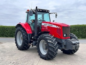Tractor Massey Ferguson 6495 Usado en Buenas Condiciones, Transmisión por Engranajes, 4x4, para Uso Agrícola, Alta Productividad, en Venta Ahora - Product Image 3