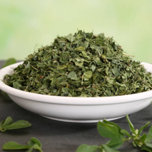 Feuilles de fenugrec Kasuri Methi séchées 100% pures de qualité supérieure en provenance du Gujarat - Marque FitTree International Vente en gros mondiale - Product Image 1