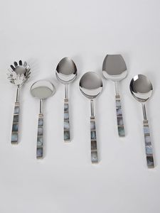 ชุดเครื่องใช้บนโต๊ะอาหารสแตนเลสทำด้วยมือพร้อมที่จับเรซินเหมาะสำหรับการรับประทานอาหารและงานแต่งงานที่บ้าน - Product Image 2