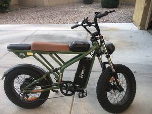 Escopeta de Alta Gama con F2 Pro, 34 mph, Lista para Usar - Product Image 3