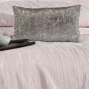 Juego de Cubrecama Guzide Classic de 4 Piezas, Tejido de Chenilla 100% con Rayas Teñidas, Color Salmón, Antiácaros, Antidesgarros, Lavable, Tamaño King - Product Image 4