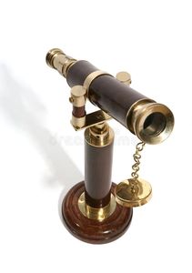Telescopio náutico de metal con acabado pulido, ideal para decoración marítima, temática de barcos y exhibición en el hogar. - Product Image 5
