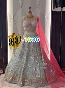 Robe décontractée d'été élégante pour femmes avec dentelle Faux Georgette Miroir Broderie Paillettes Cancan & Canvas Patta Fashioned with Work - Product Image 2