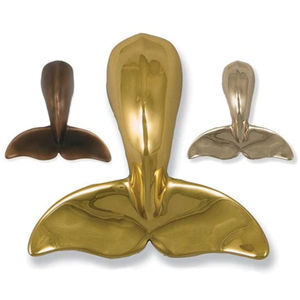 Último diseño de latón pulido en forma de pez aldaba de puerta multicolor hogar decorativo embalaje personalizado disponible - Product Image 4